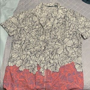 Perry Ellis Floral/Hawaiian Casual Button Shirt